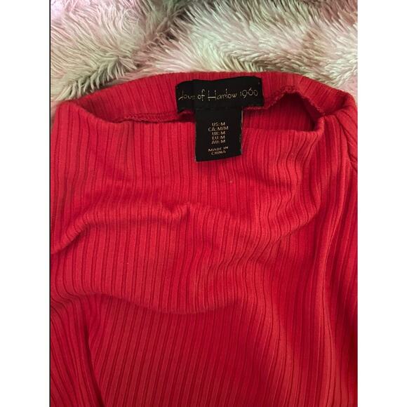 House Of Harlow 1960 Red Rib High Collar Sleeveless top Size M - Picture 3 of 5